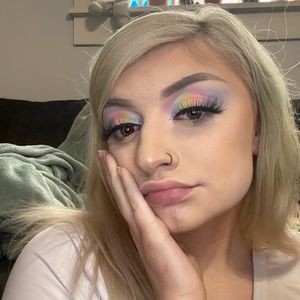 Meet your Posher, Kennedy